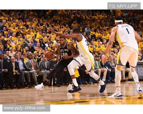 2017年NBA季后赛马刺与勇士对决精彩比分回顾与分析