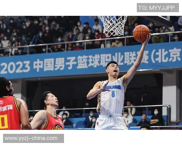 方硕的篮球之路:从青涩少年到职业赛场的闪耀明星 方硕的篮球之路:从青涩少年到职业赛场的闪耀明星