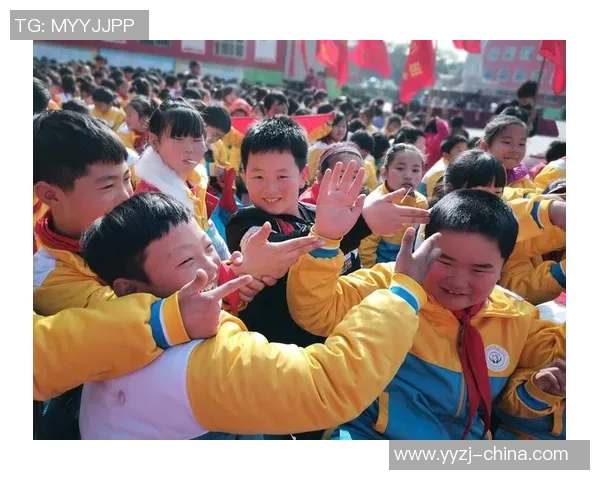 佩里湖鹰队与巨人队激战正酣精彩瞬间回顾与分析 佩里湖鹰队与巨人队激战正酣精彩瞬间回顾与分析