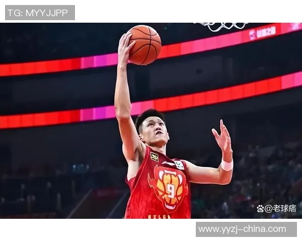 周鹏：从篮球场上的拼搏者到生活中的奋斗典范，激励无数年轻人的成长之路