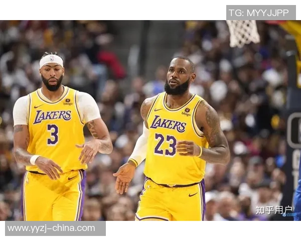 骑士与湖人第十二场对决精彩回顾与赛季展望分析